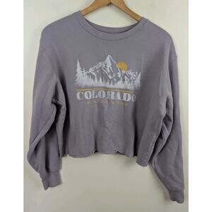 Hollister Medium Cropped Colorado Sweatshirt M Light Purple Gray Mountains